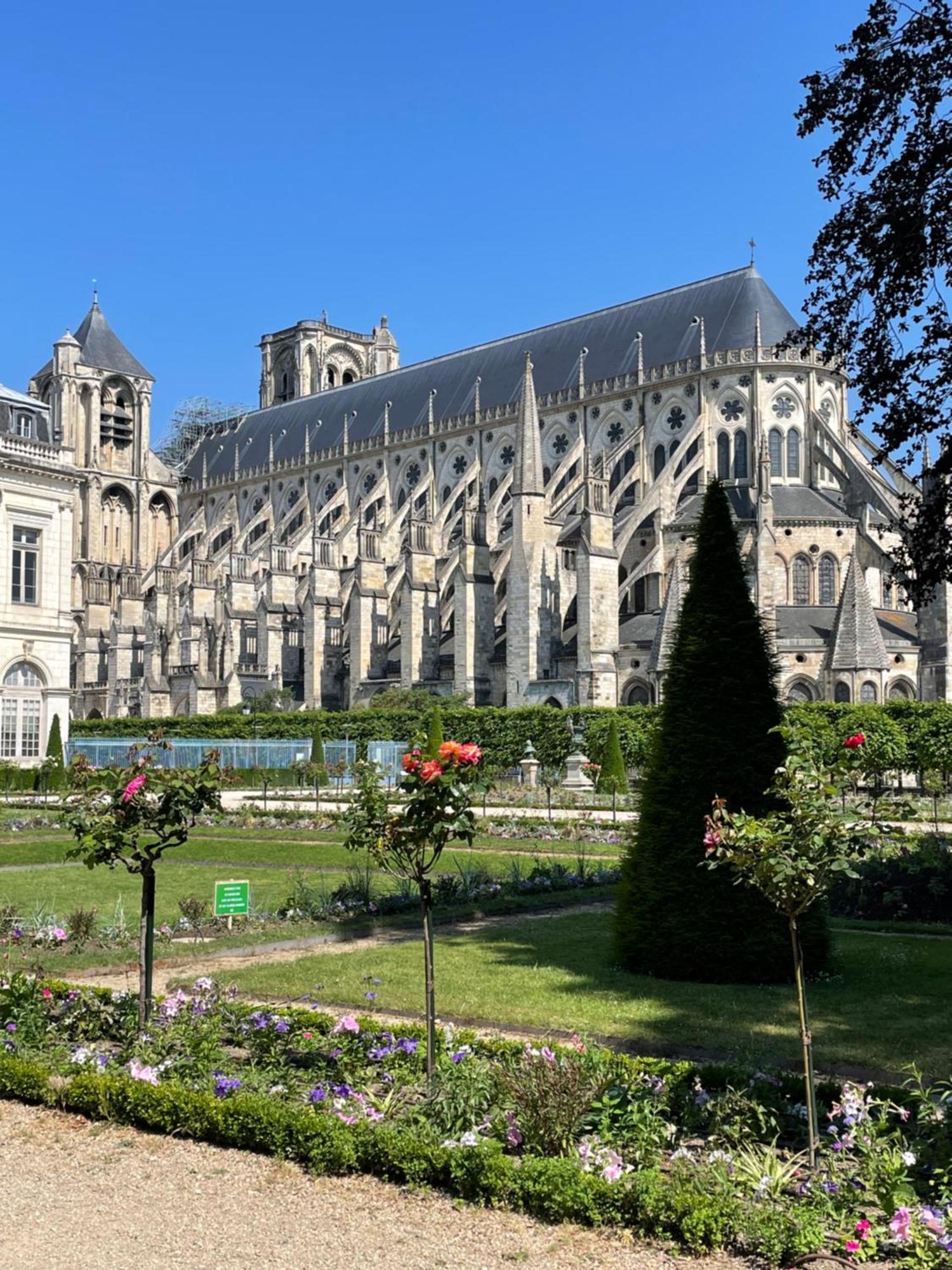 Hotel Belle Fontaine Bourges Exteriér fotografie