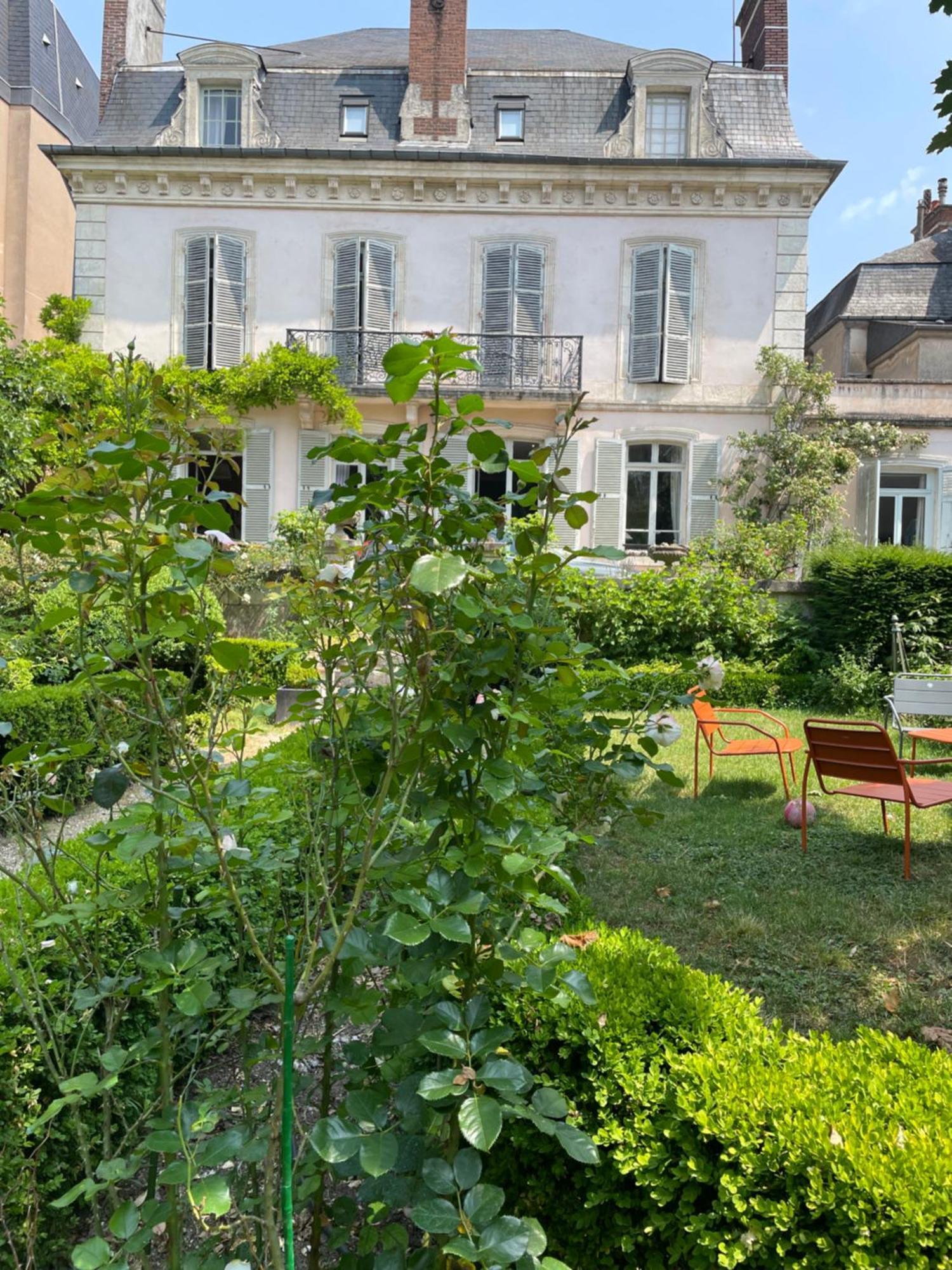 Hotel Belle Fontaine Bourges Exteriér fotografie